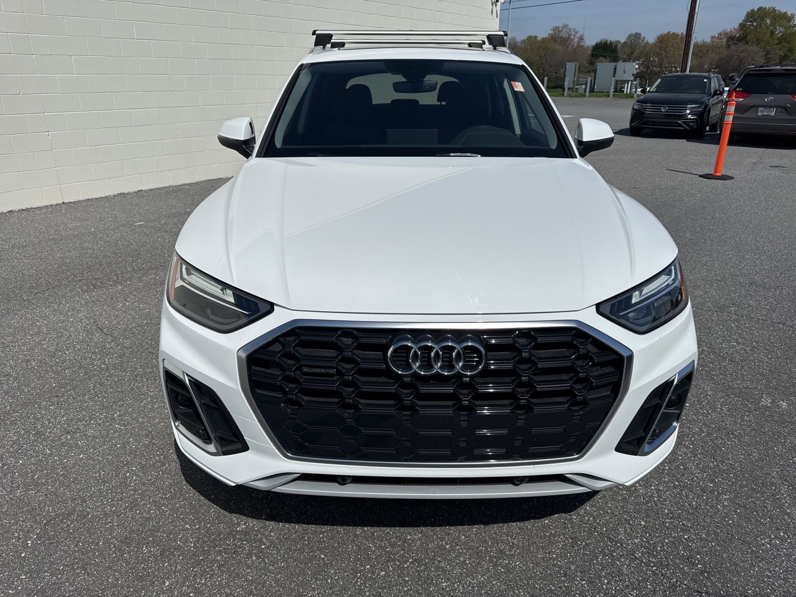 Used 2023 Audi Q5 2.0T Premium image 2