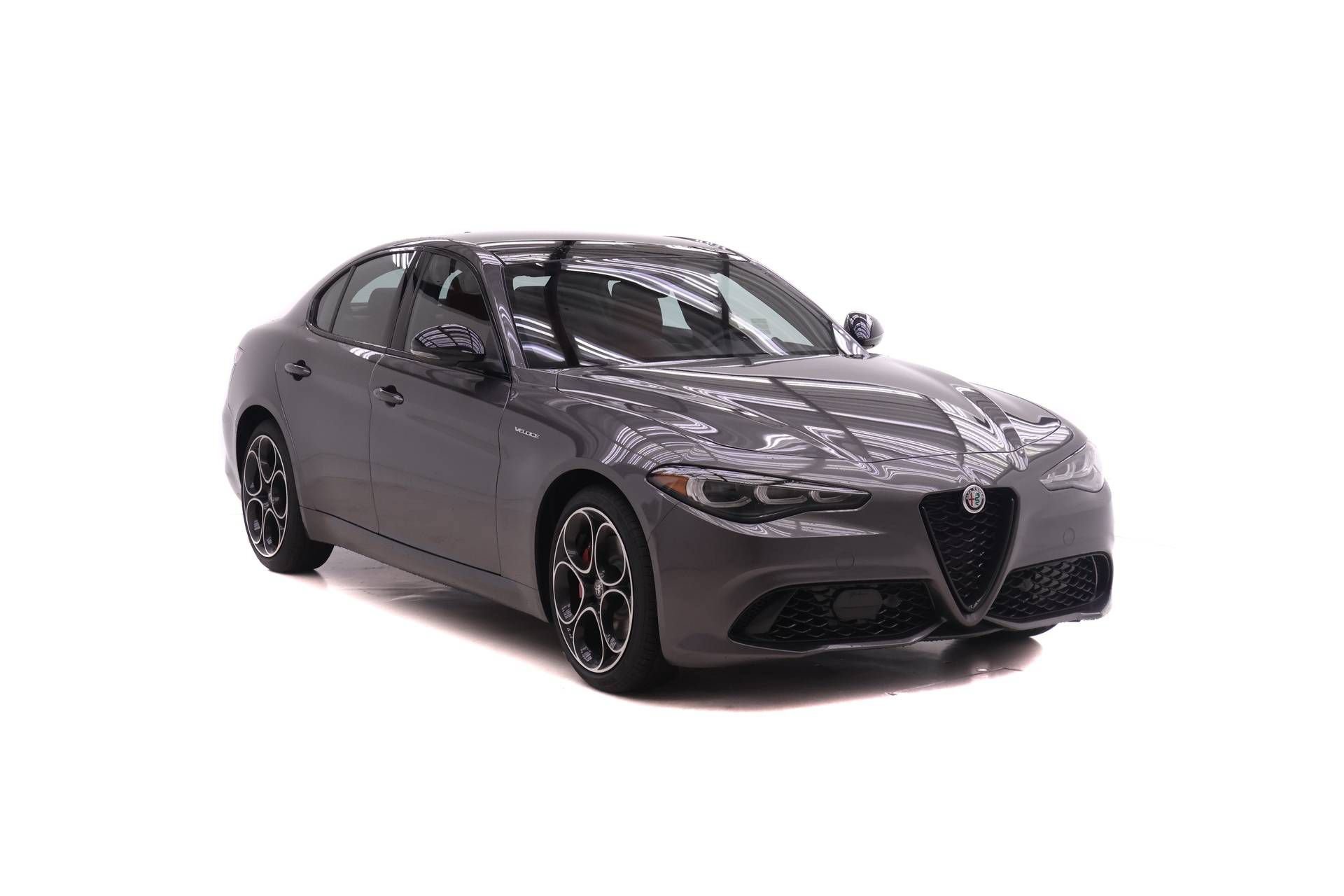 New 2026 Alfa Romeo Giulia AWD image 2