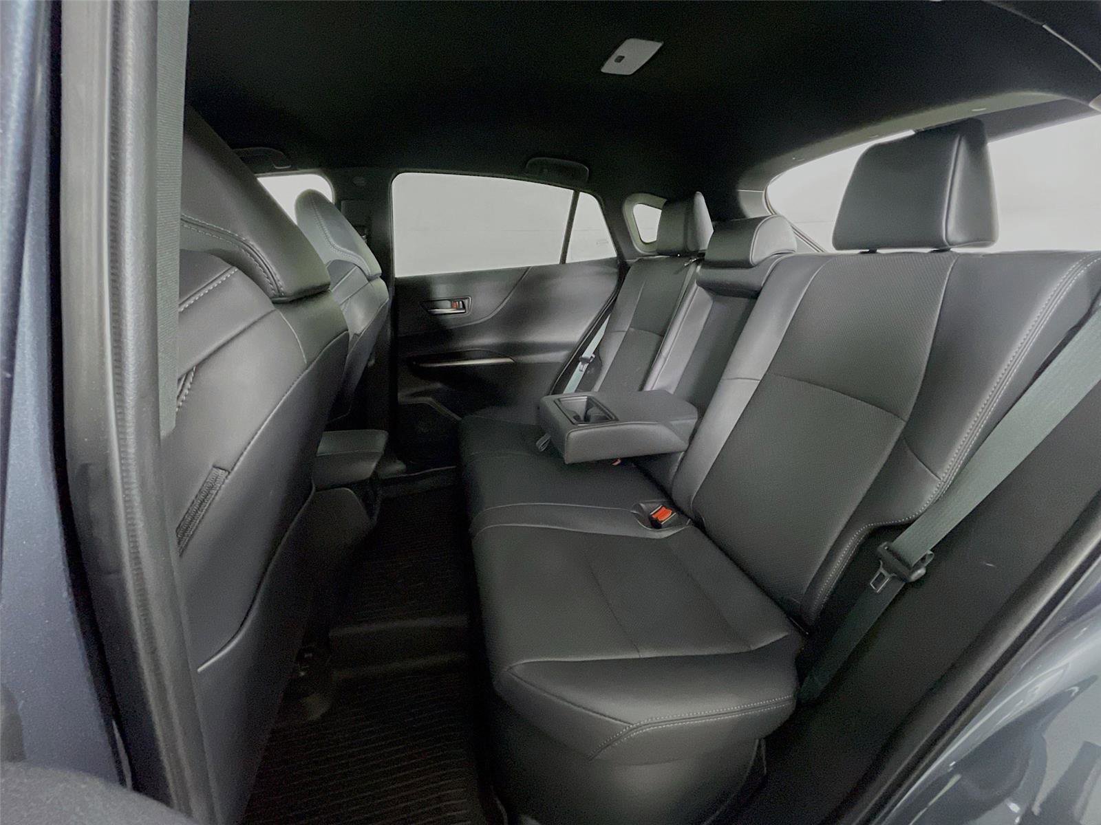 Used 2023 Toyota Venza Limited image 26