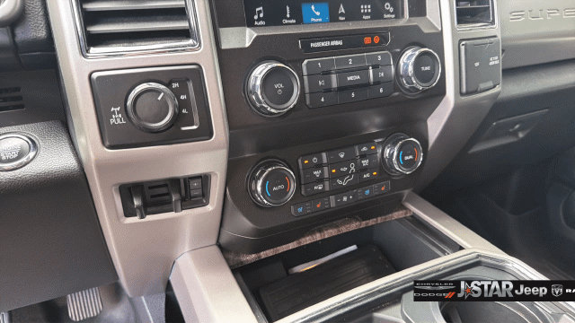 Used 2019 Ford F250 Lariat w/ Lariat Ultimate Package AWD/4WD image 23