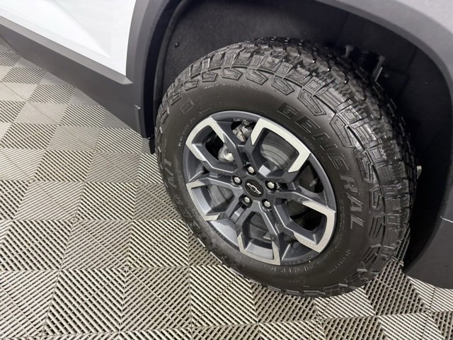 New 2026 Chevrolet Equinox ACTIV image 10