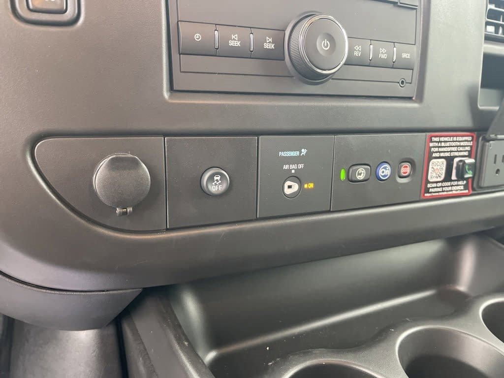 New 2025 GMC Savana 3500 Extended w/ Driver Convenience Package image 20