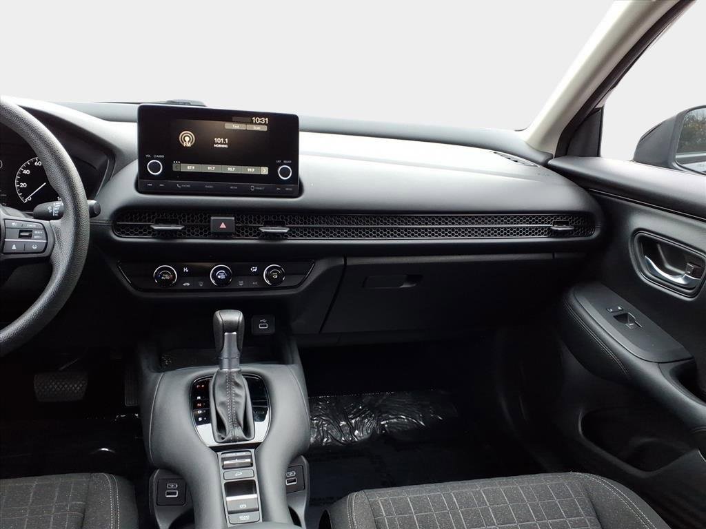 Used 2023 Honda HR-V LX image 13