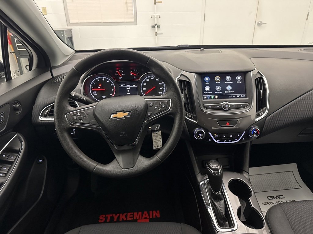 Used 2019 Chevrolet Cruze LT w/ LT Fleet Convenience Package image 15