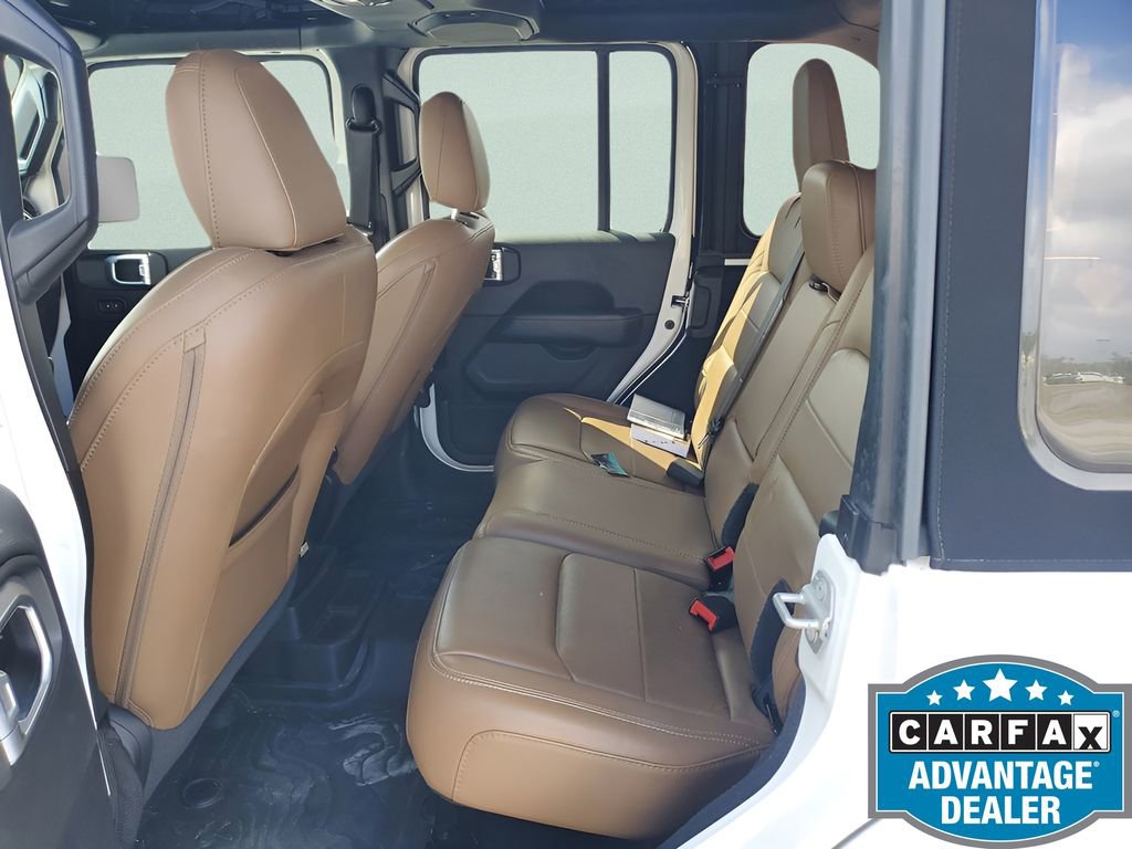 Used 2020 Jeep Wrangler Unlimited Sahara image 16