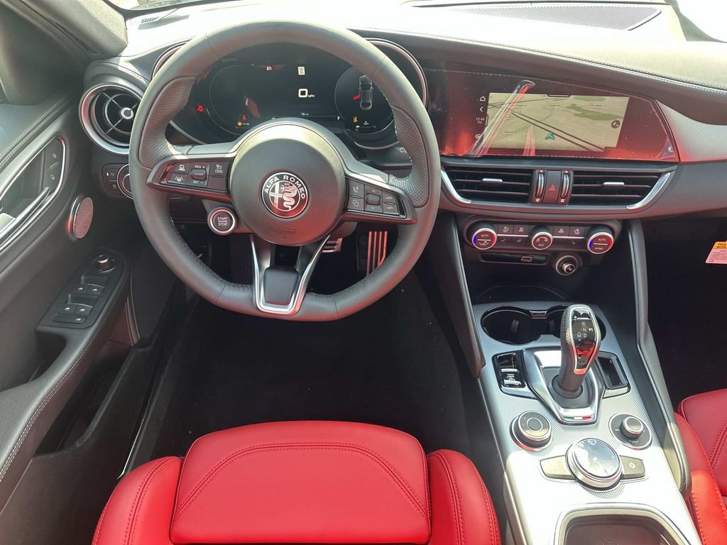 New 2026 Alfa Romeo Giulia AWD image 21