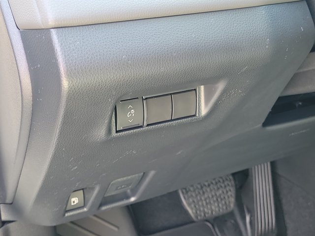 Used 2026 Toyota RAV4 LE FWD image 18