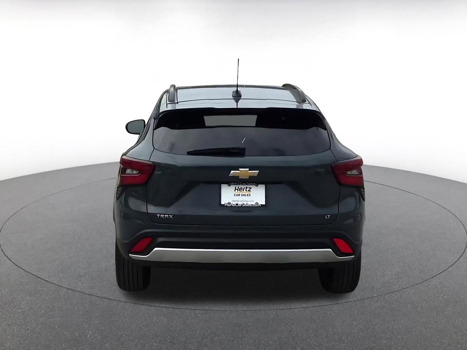 Used 2025 Chevrolet Trax LT image 12