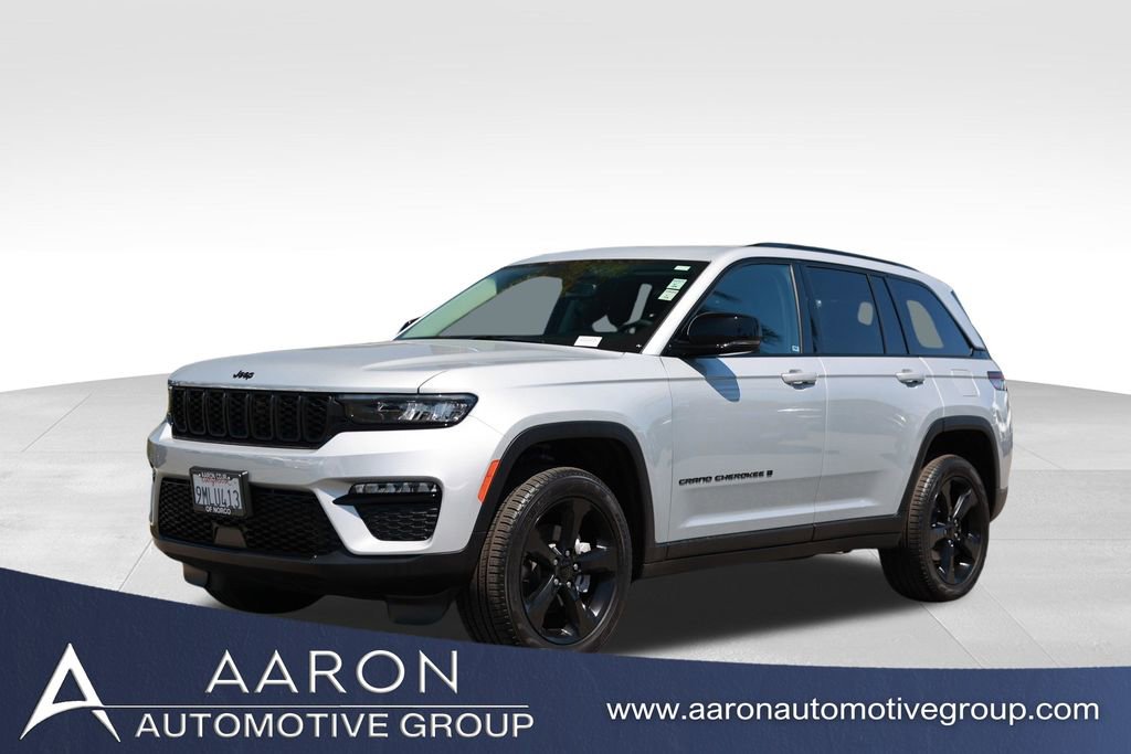 Used 2024 Jeep Grand Cherokee Limited w/ Black Appearance Package