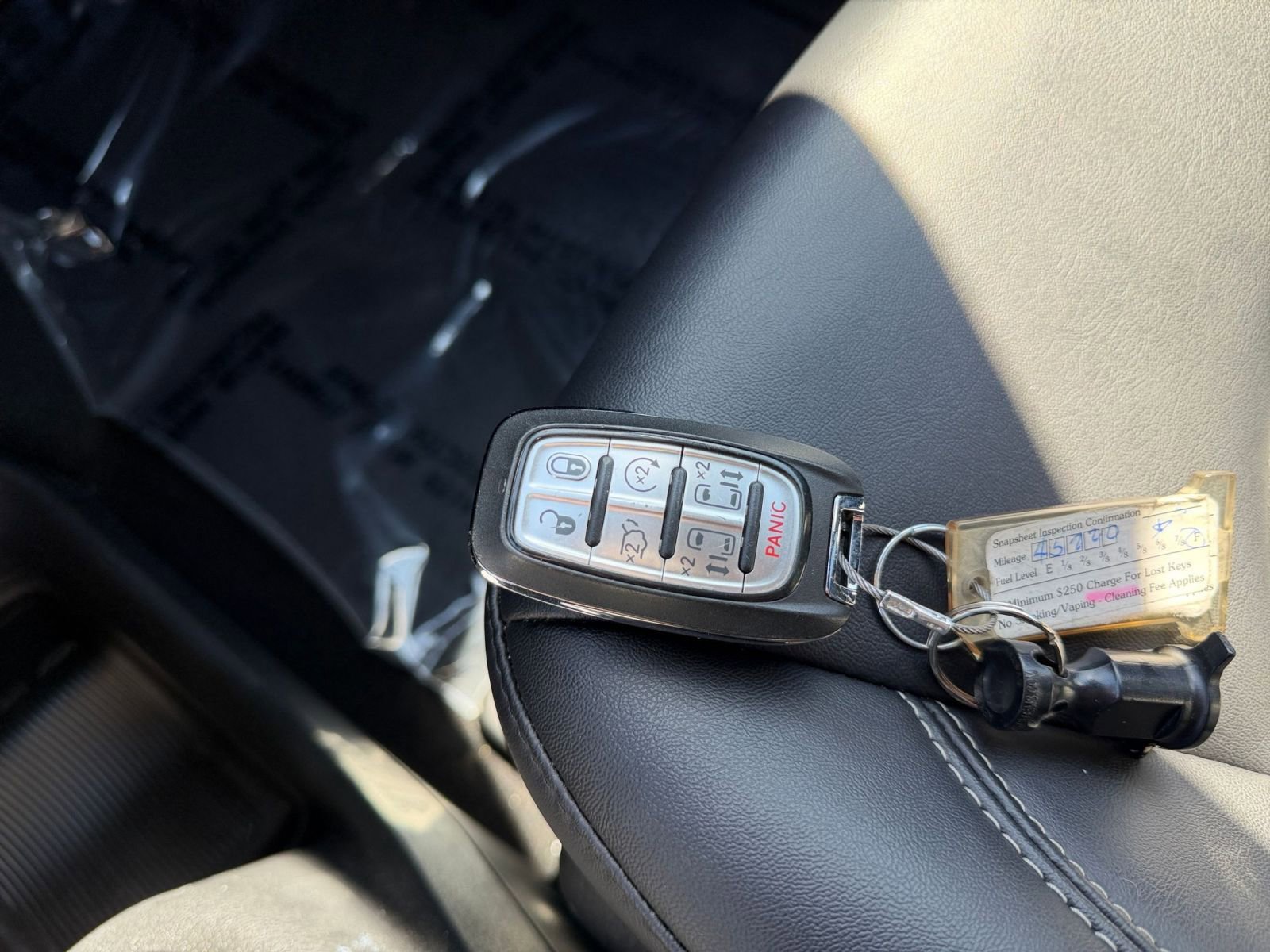 Used 2025 Chrysler Pacifica Select image 21