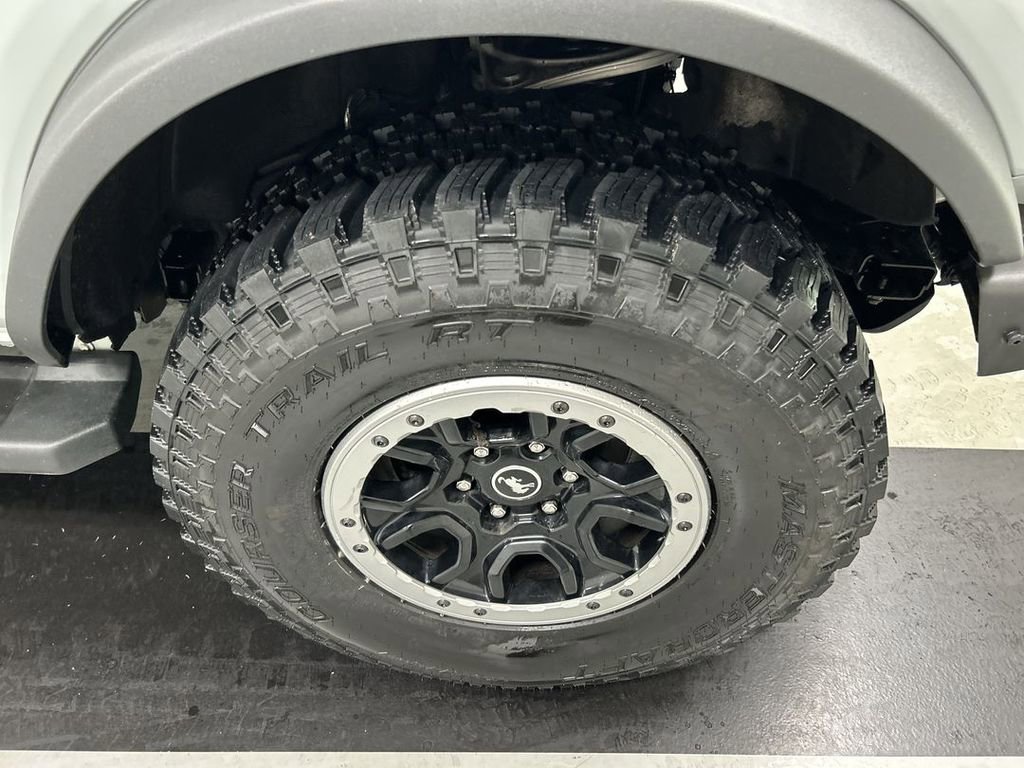 Used 2023 Ford Bronco Outer Banks w/ Sasquatch Package image 8
