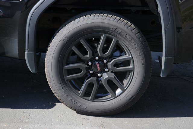 Used 2023 GMC Sierra 1500 Elevation w/ LPO, Elevation Black Package image 10