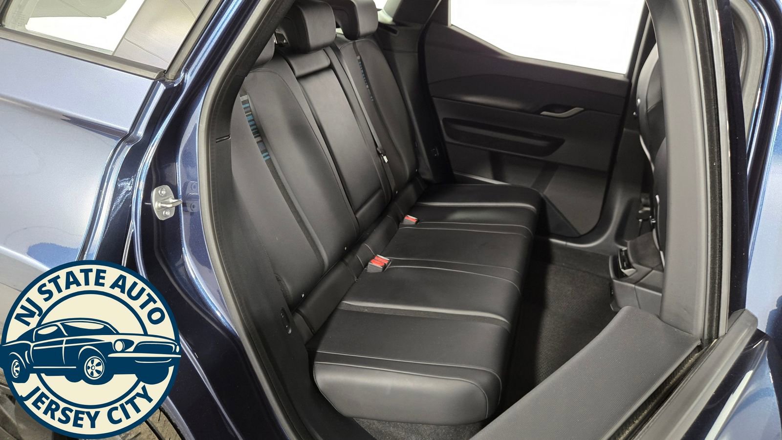 Used 2023 Fisker Ocean Extreme image 33