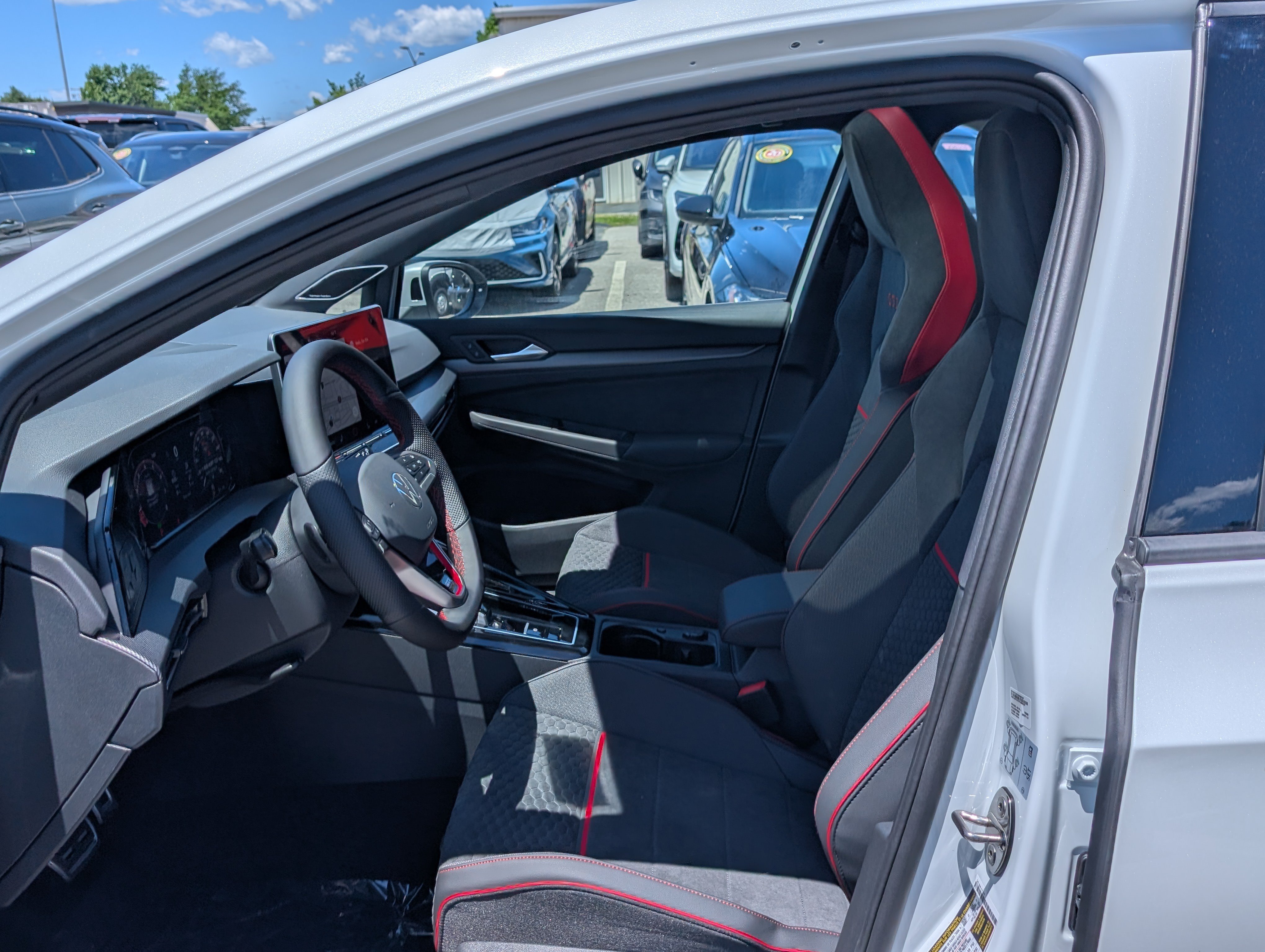 New 2026 Volkswagen GTI SE FWD image 12