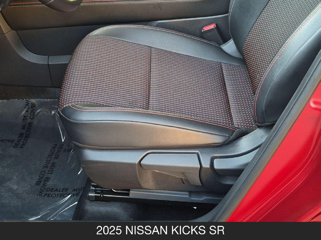 Certified 2025 Nissan Kicks SR FWD image 14