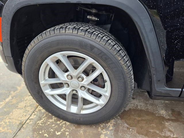 Certified 2022 Jeep Grand Cherokee L Laredo w/ Luxury Tech Group I image 28