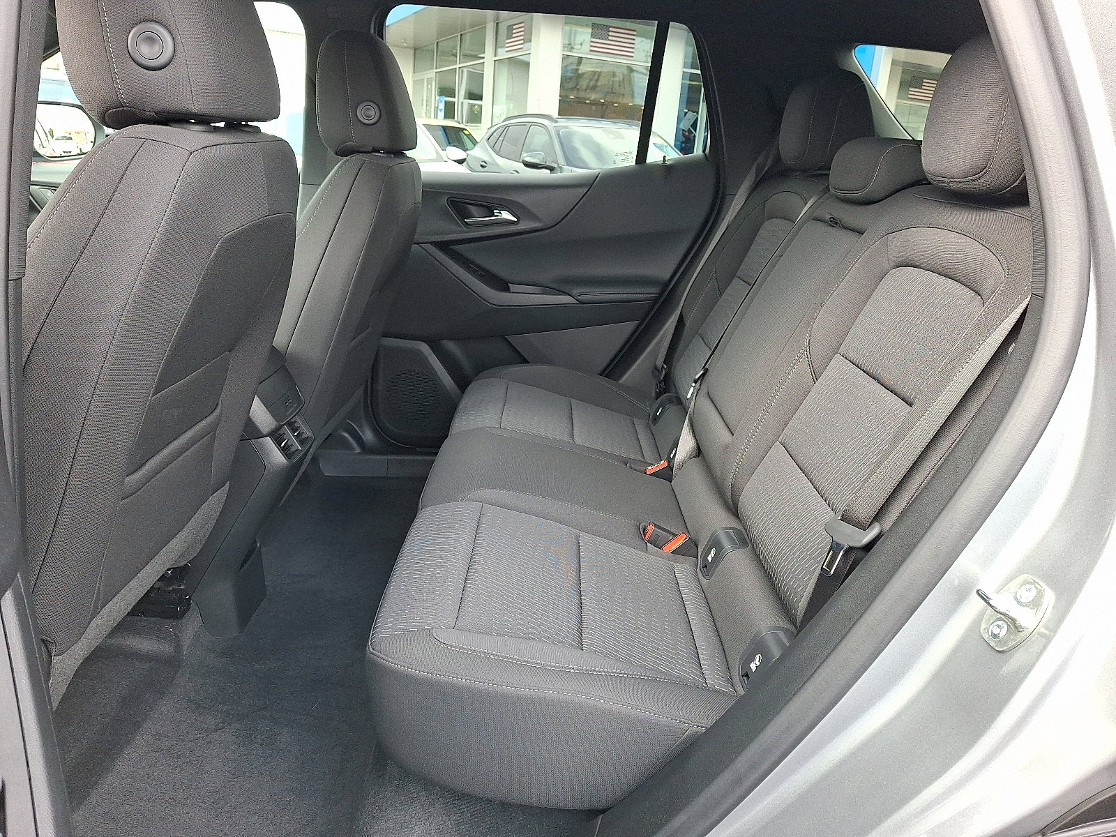 Used 2025 Chevrolet Equinox LT image 11