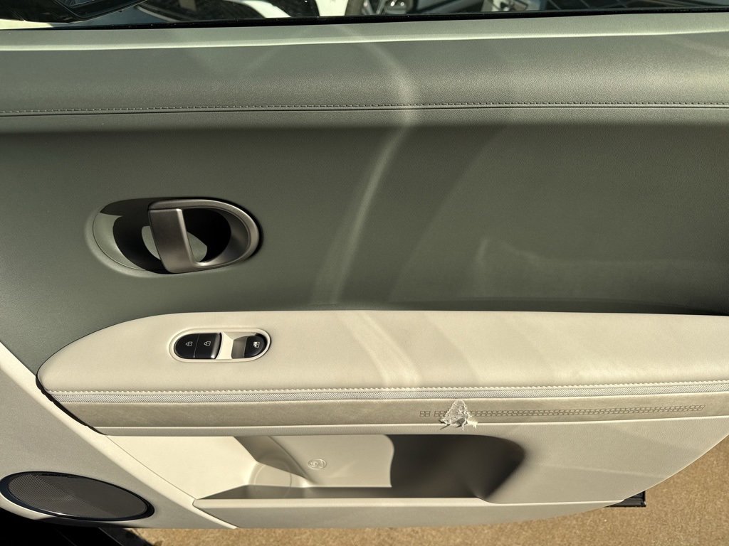 New 2026 Hyundai Ioniq 5 Limited image 21