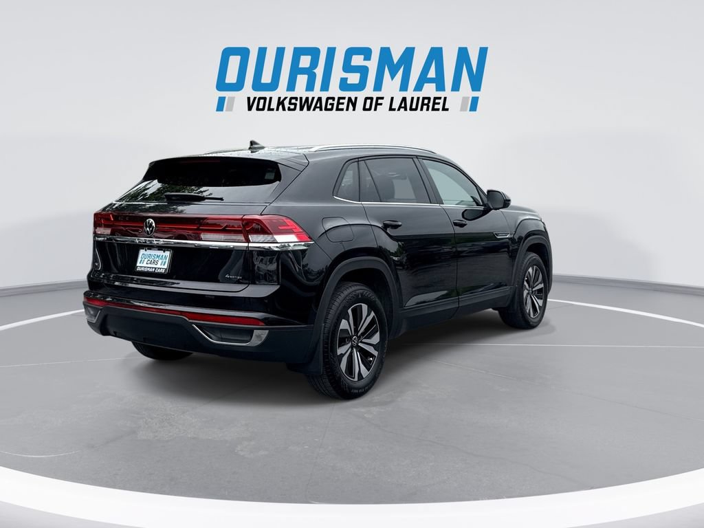 Used 2024 Volkswagen Atlas Cross Sport SE AWD/4WD image 8