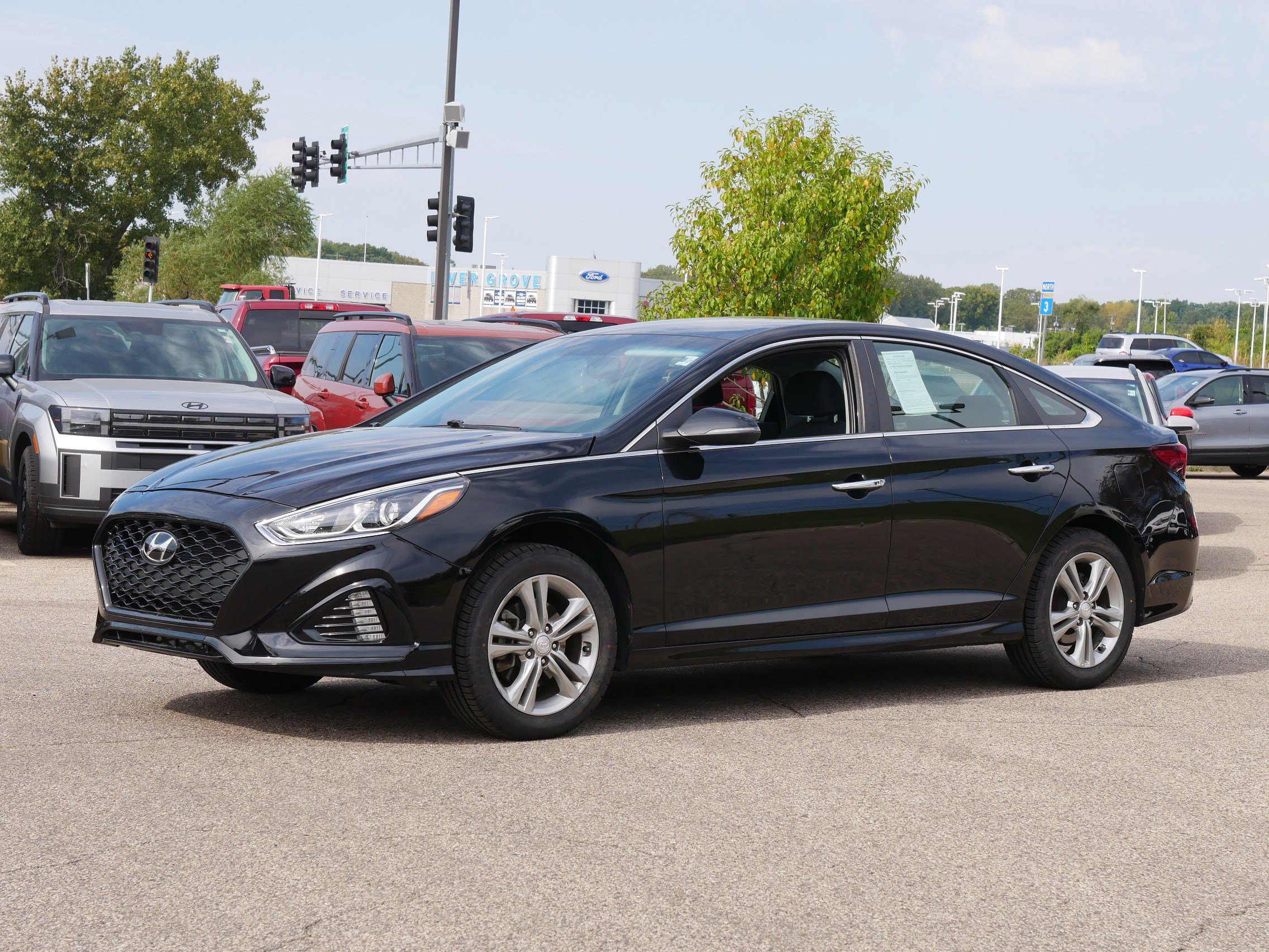 Used 2019 Hyundai Sonata SEL image 2