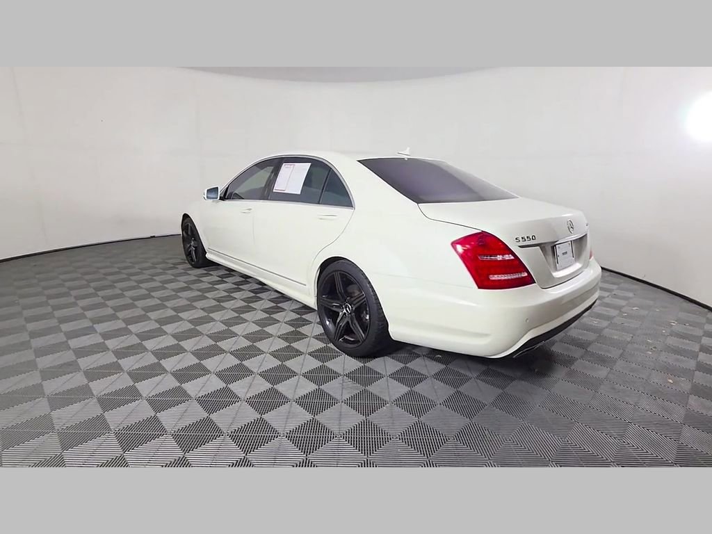 Used 2011 Mercedes-Benz S 550 4MATIC image 42