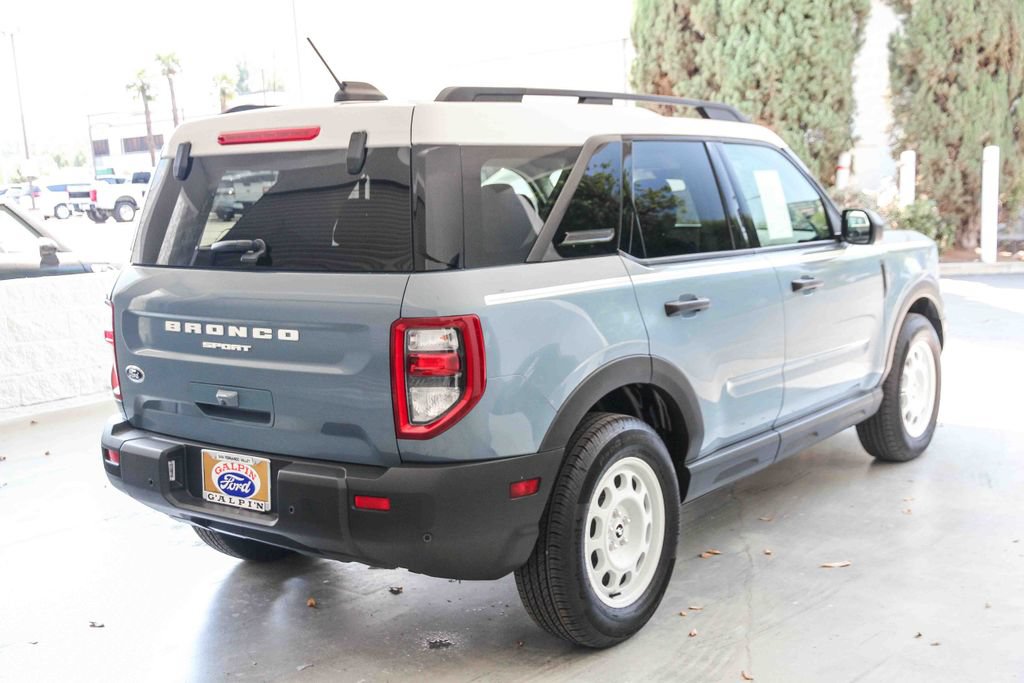 Used 2025 Ford Bronco Sport Heritage w/ Convenience Package AWD/4WD image 4