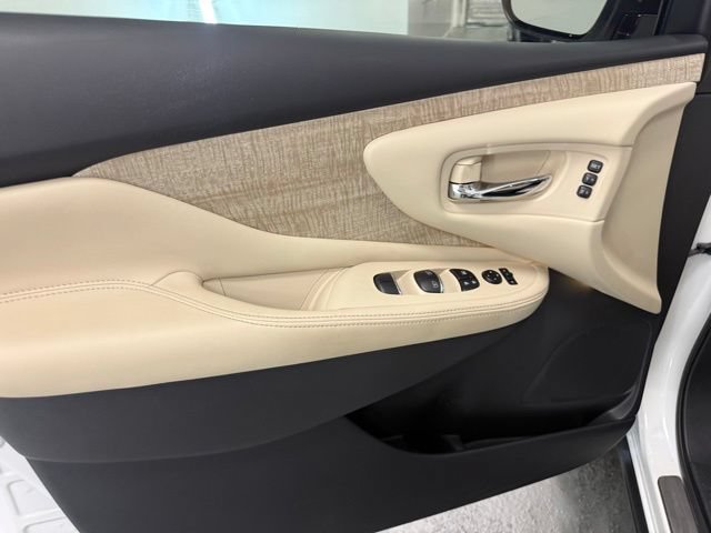 Used 2024 Nissan Murano SL FWD image 10