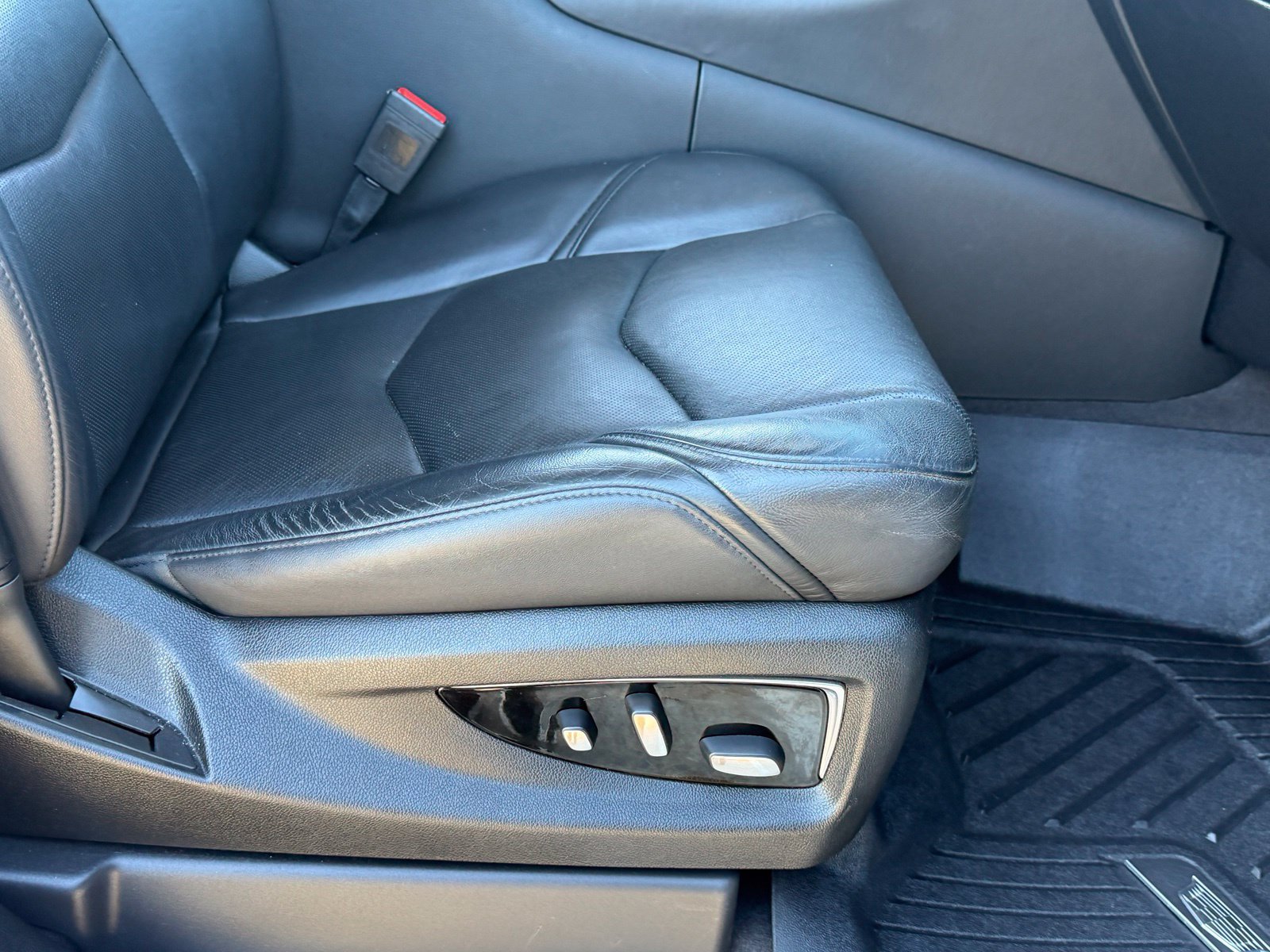 Used 2020 Cadillac Escalade Luxury RWD image 54