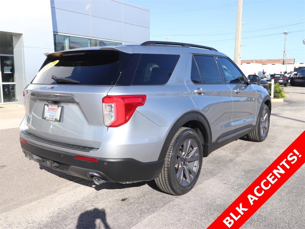 Used 2022 Ford Explorer XLT w/ Equipment Group 202A image 11
