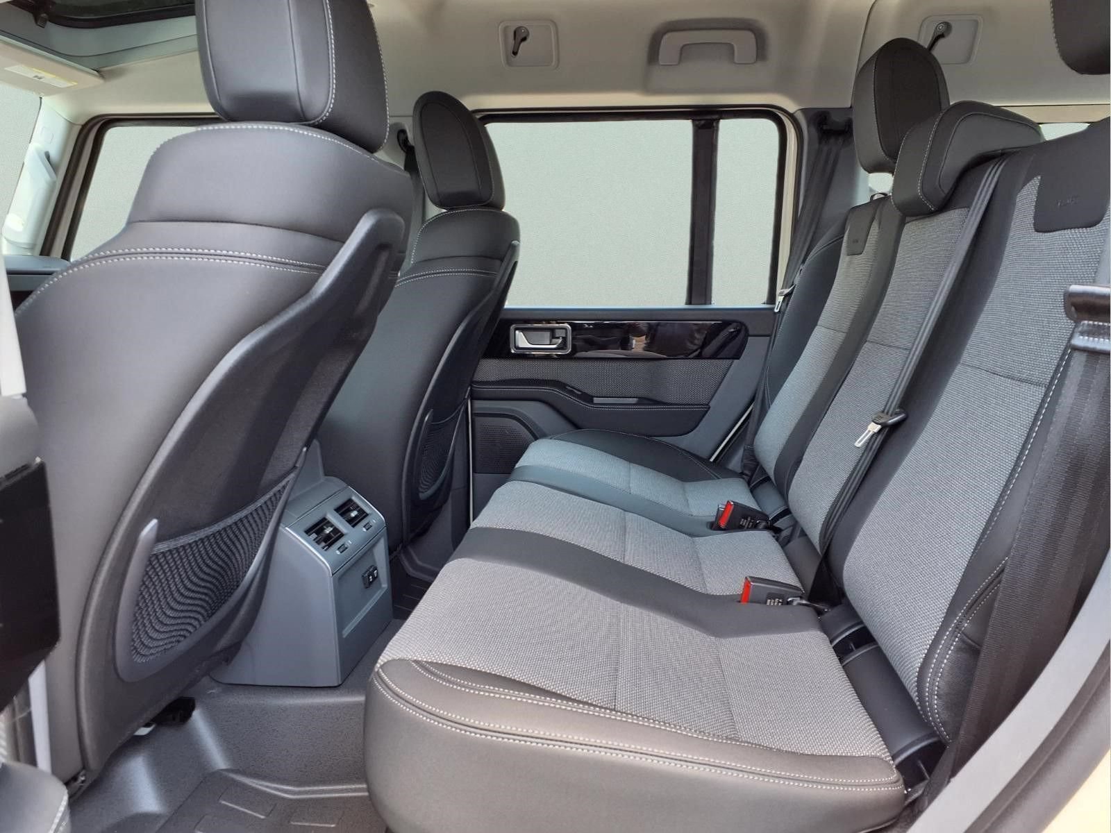 New 2026 INEOS Grenadier AWD/4WD image 9