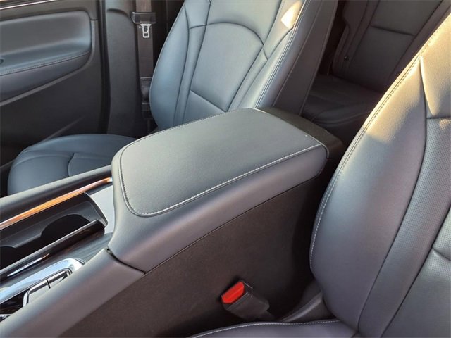 Used 2024 Buick Enclave Premium image 59