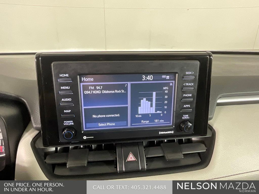 Used 2020 Toyota RAV4 XLE image 32