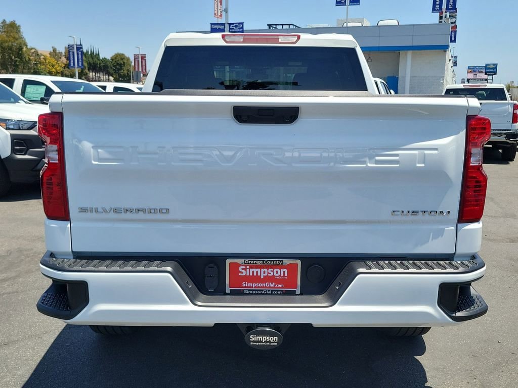 New 2026 Chevrolet Silverado 1500 Custom RWD image 22
