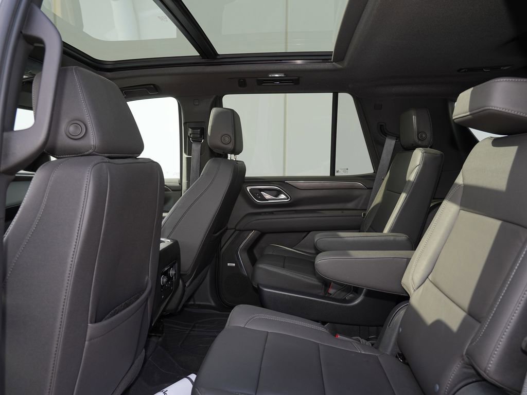 Used 2023 Chevrolet Tahoe LT w/ LT Signature Package AWD/4WD image 18
