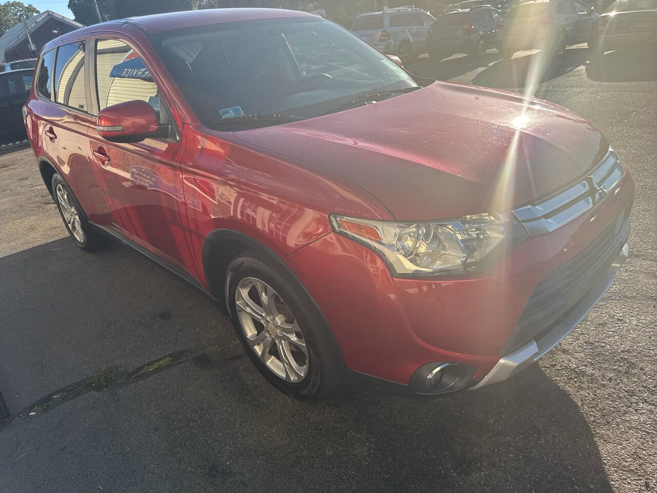 Used 2015 Mitsubishi Outlander SE image 10