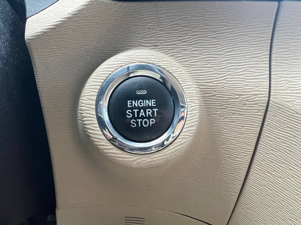 Used 2010 Toyota Venza AWD image 35