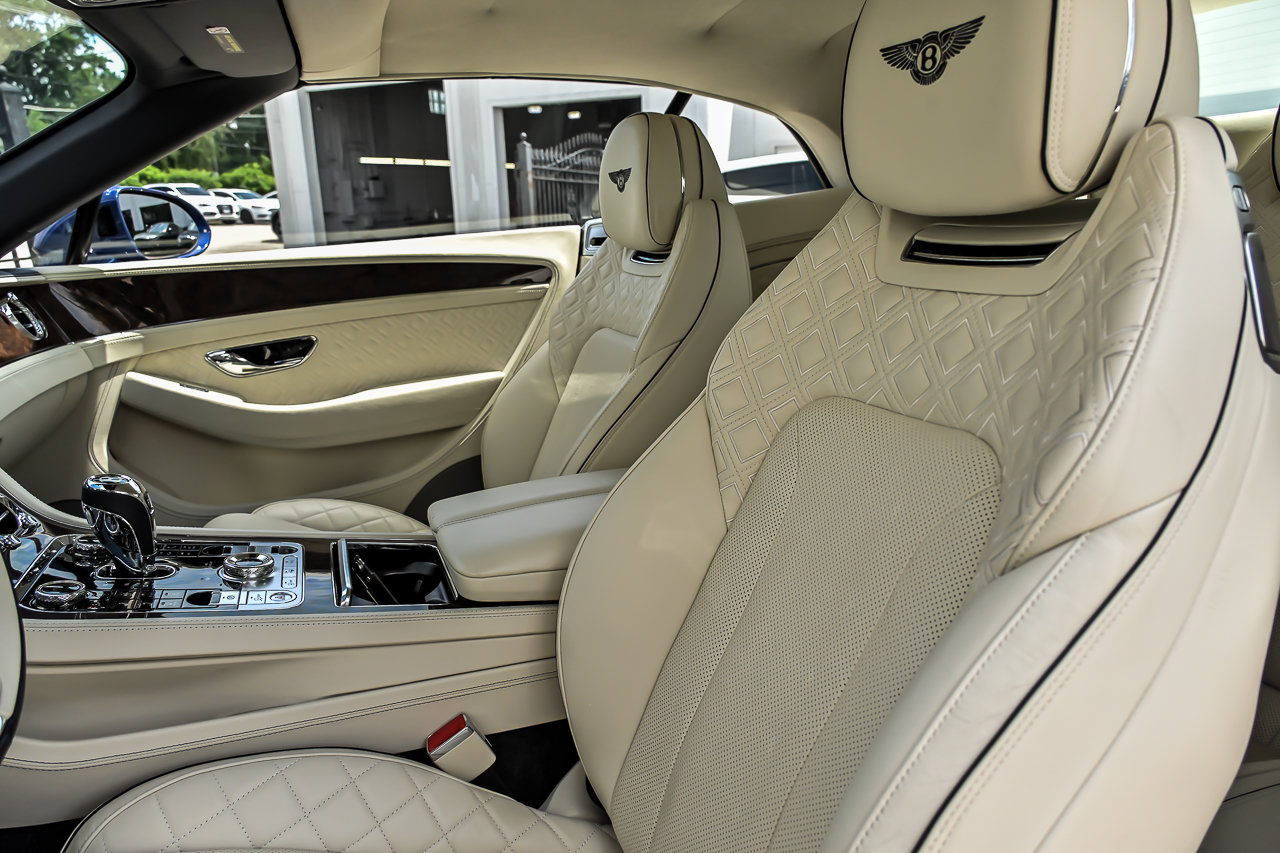 Used 2020 Bentley Continental GT AWD/4WD image 25