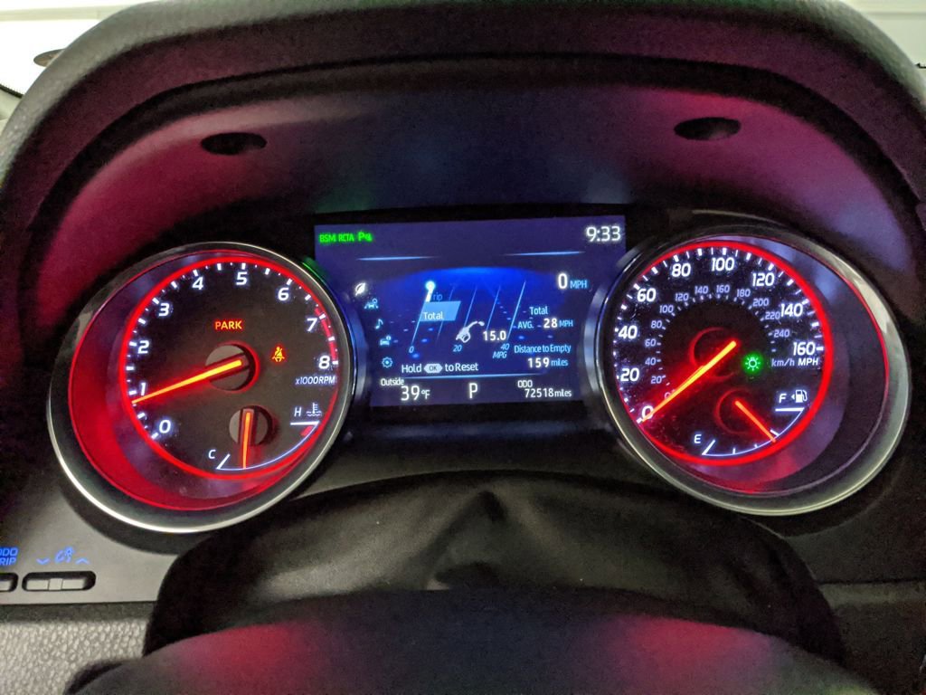 Used 2020 Toyota Camry XSE image 18