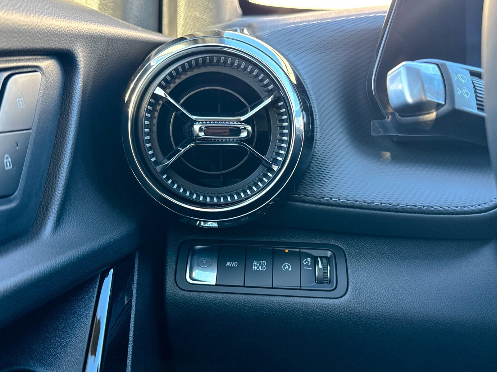 New 2026 Chevrolet Equinox LT w/ Convenience Package II image 36