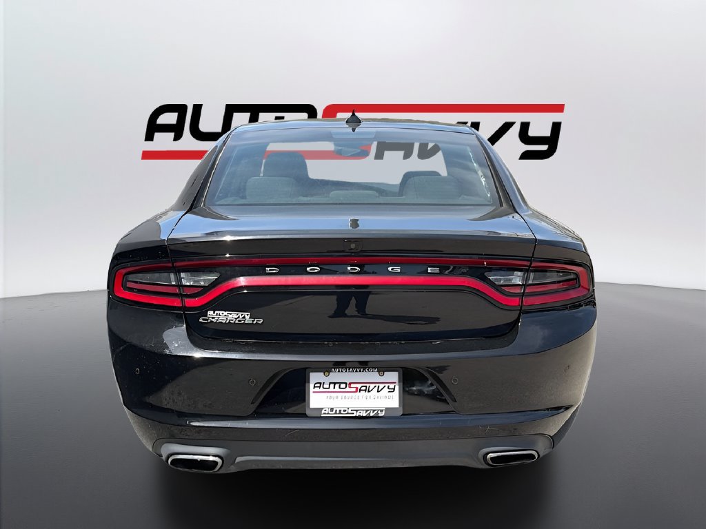 Used 2023 Dodge Charger SXT RWD image 6