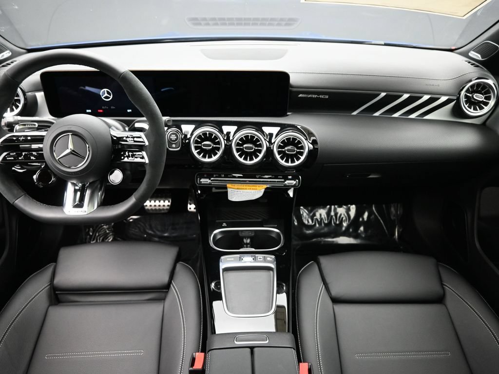 Used 2025 Mercedes-Benz CLA 35 AMG 4MATIC image 25