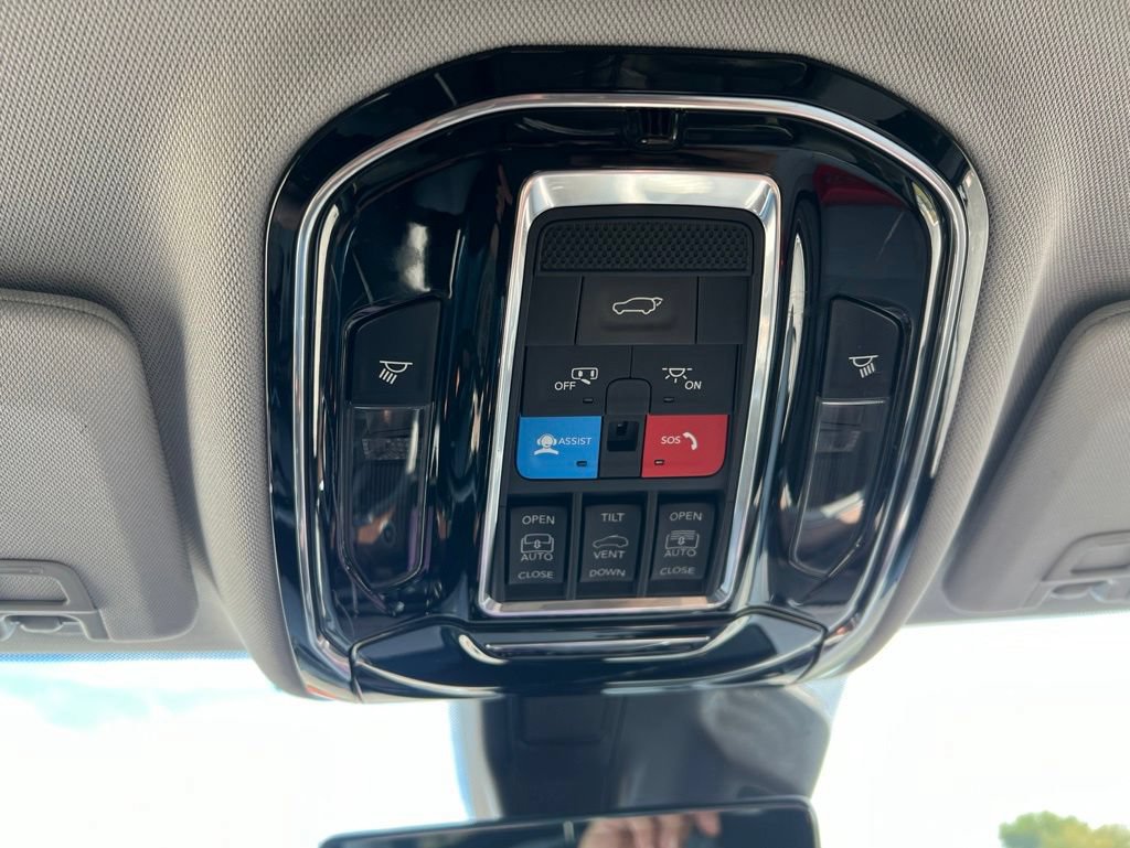 Certified 2021 Jeep Grand Cherokee L Summit w/ Advanced Protech Group IV AWD/4WD image 73