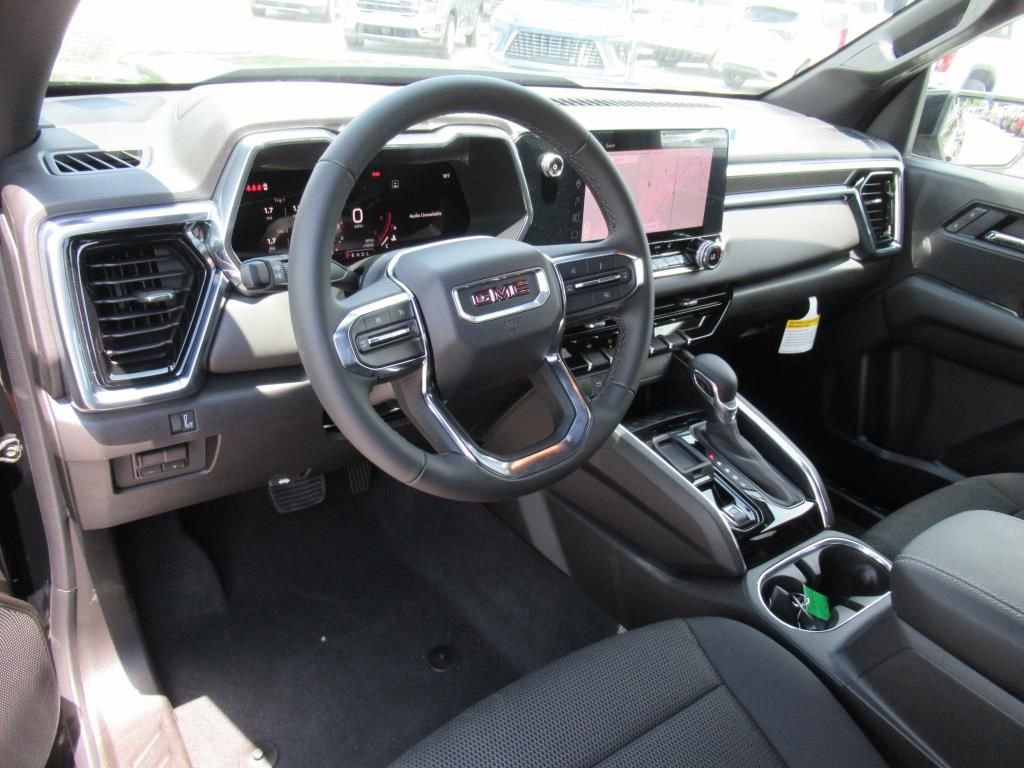 New 2025 GMC Canyon Elevation w/ Convenience Package image 15