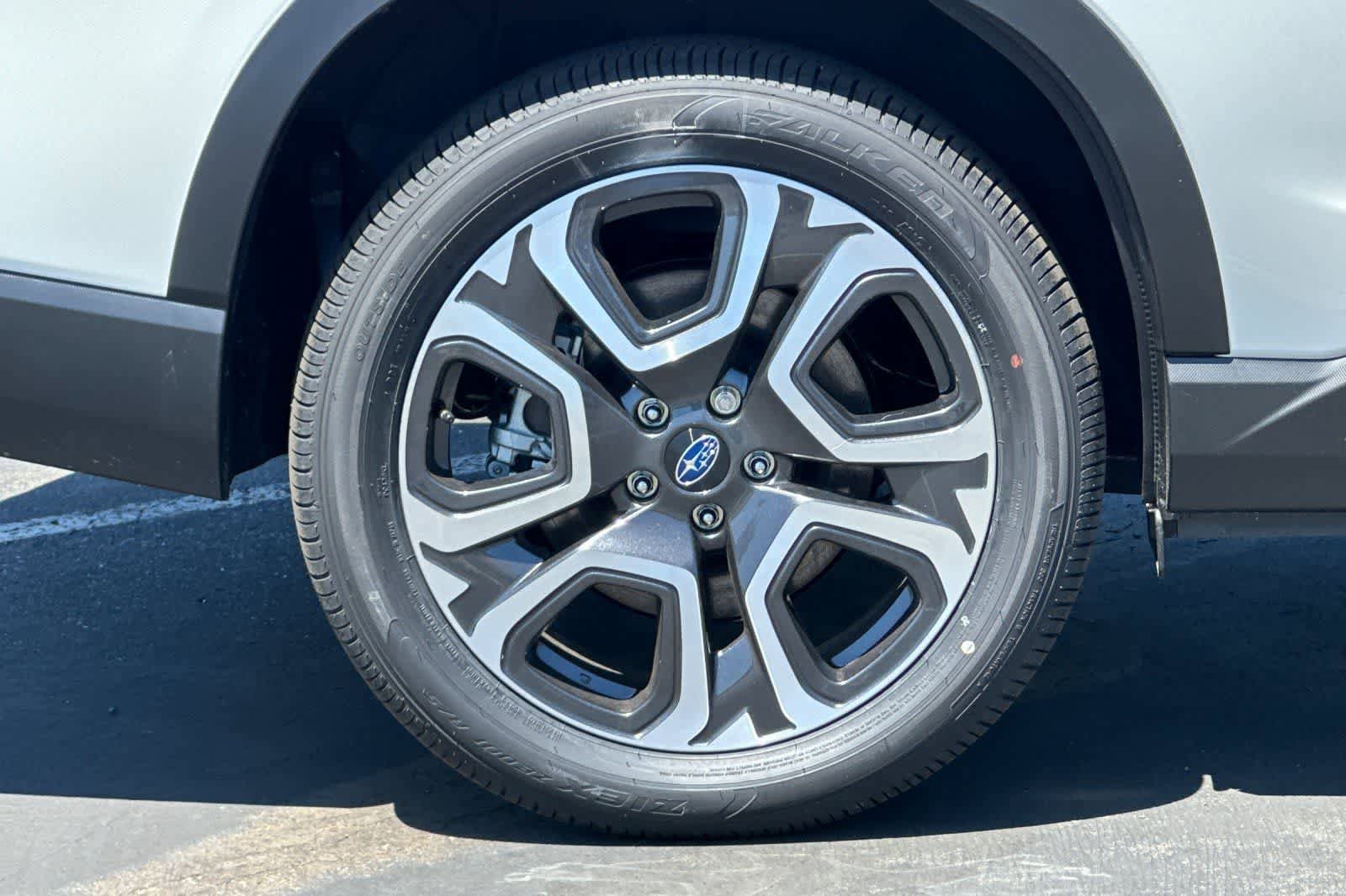 New 2026 Subaru Ascent Limited AWD/4WD image 30