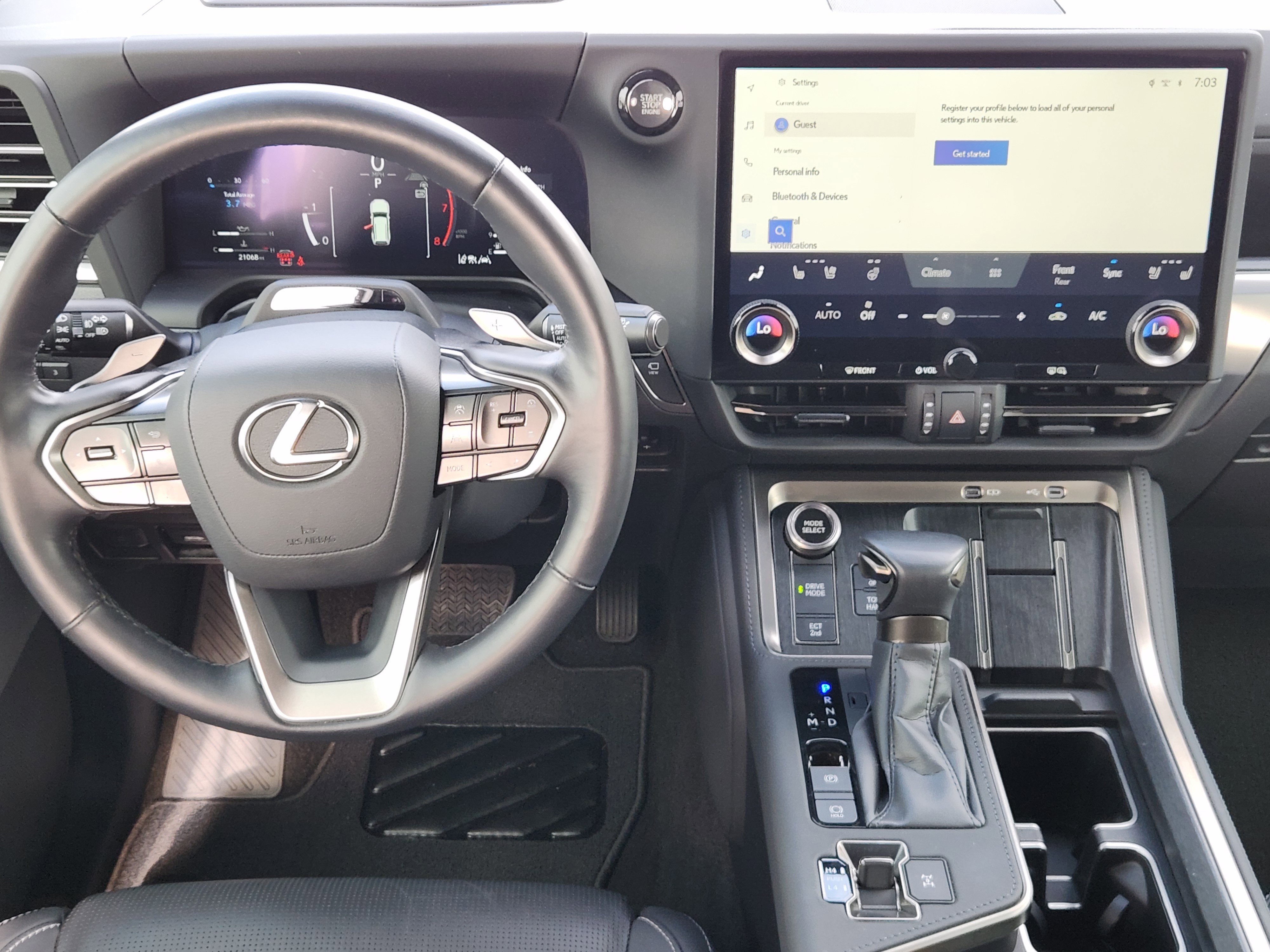 Used 2024 Lexus GX 550 image 32