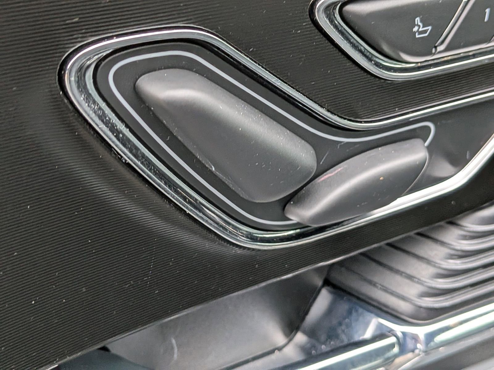 Used 2022 Lincoln Corsair FWD w/ Equipment Group 101A image 20