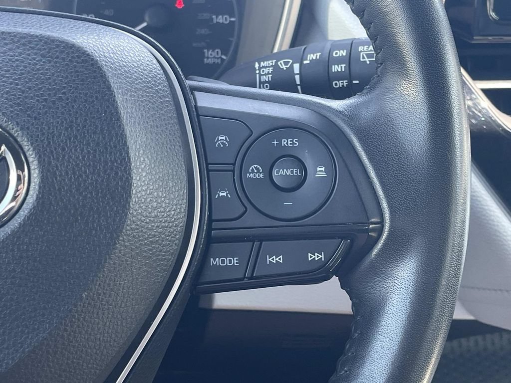 Used 2024 Toyota Corolla SE FWD image 24