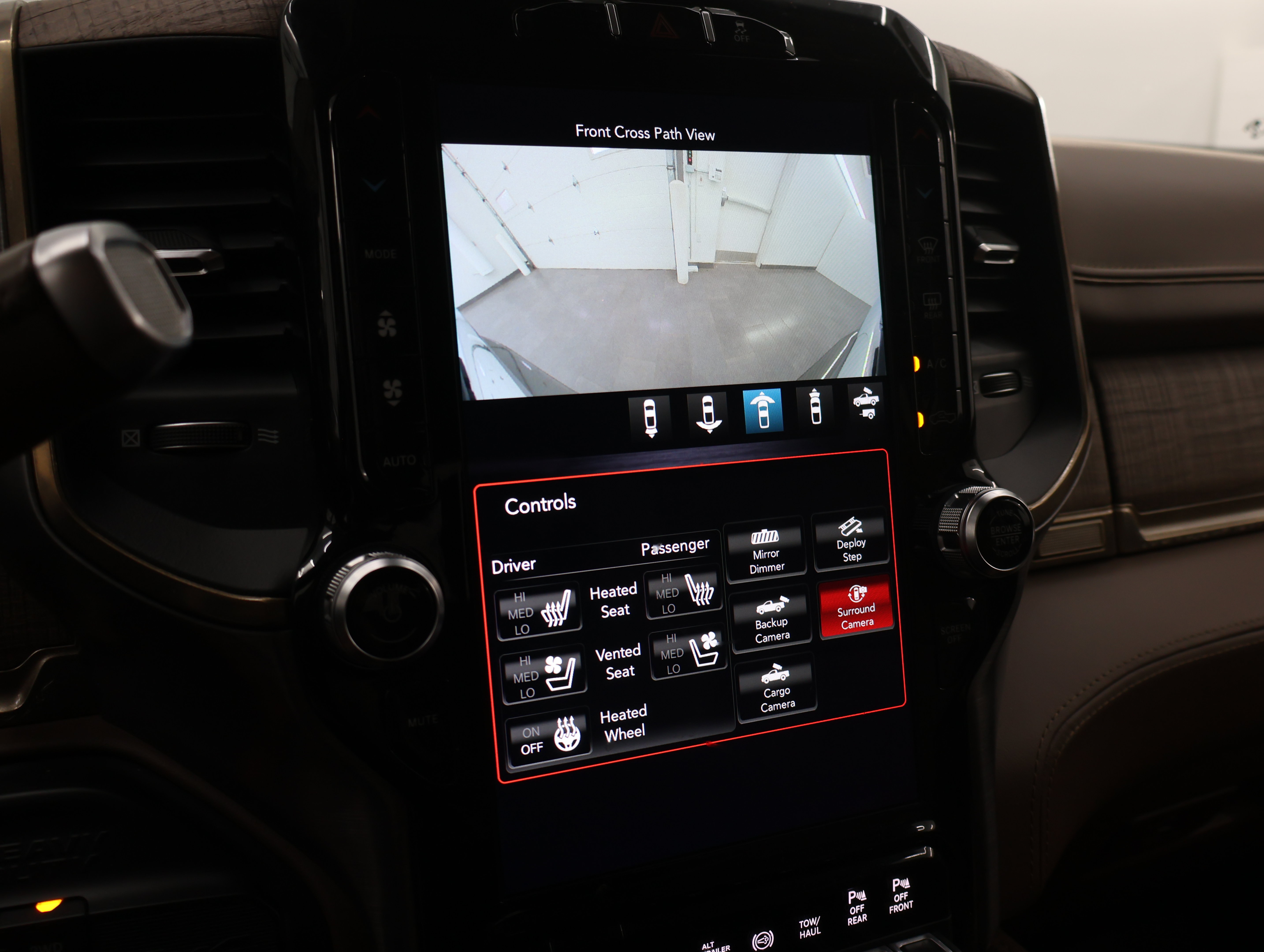 Used 2019 RAM 2500 Limited AWD/4WD image 18