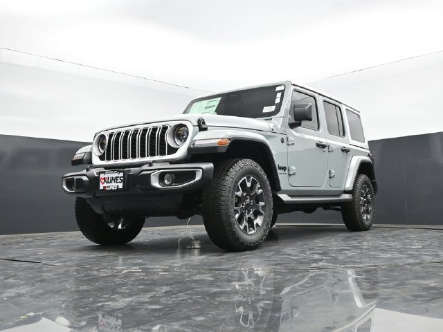 New 2026 Jeep Wrangler Unlimited Sahara w/ Whitecap Package AWD/4WD image 59