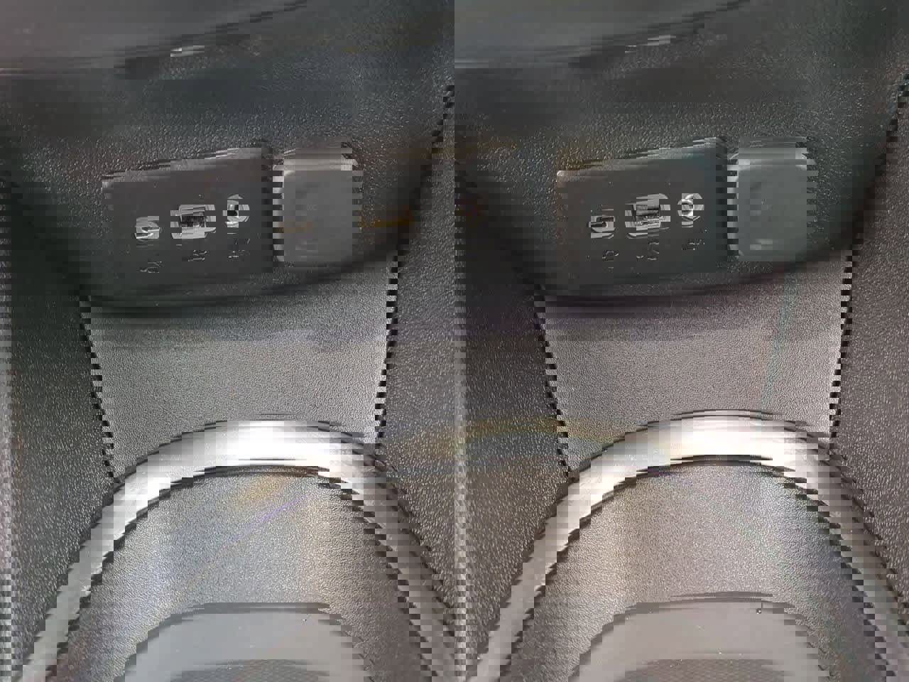 Used 2022 Chevrolet Malibu LT image 30